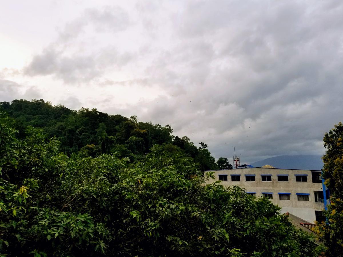 Queens mount Kandy Extérieur photo